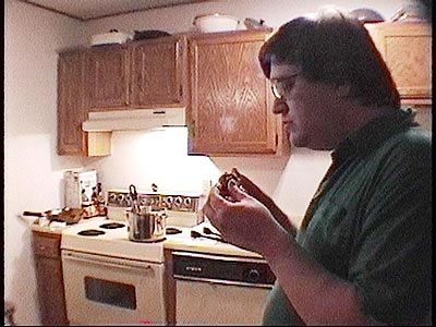 Lynn Tastes the Chicken